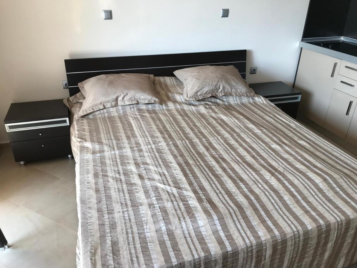First Line Apartments Argo -Studio Room Front Sea View Lozenets Esterno foto