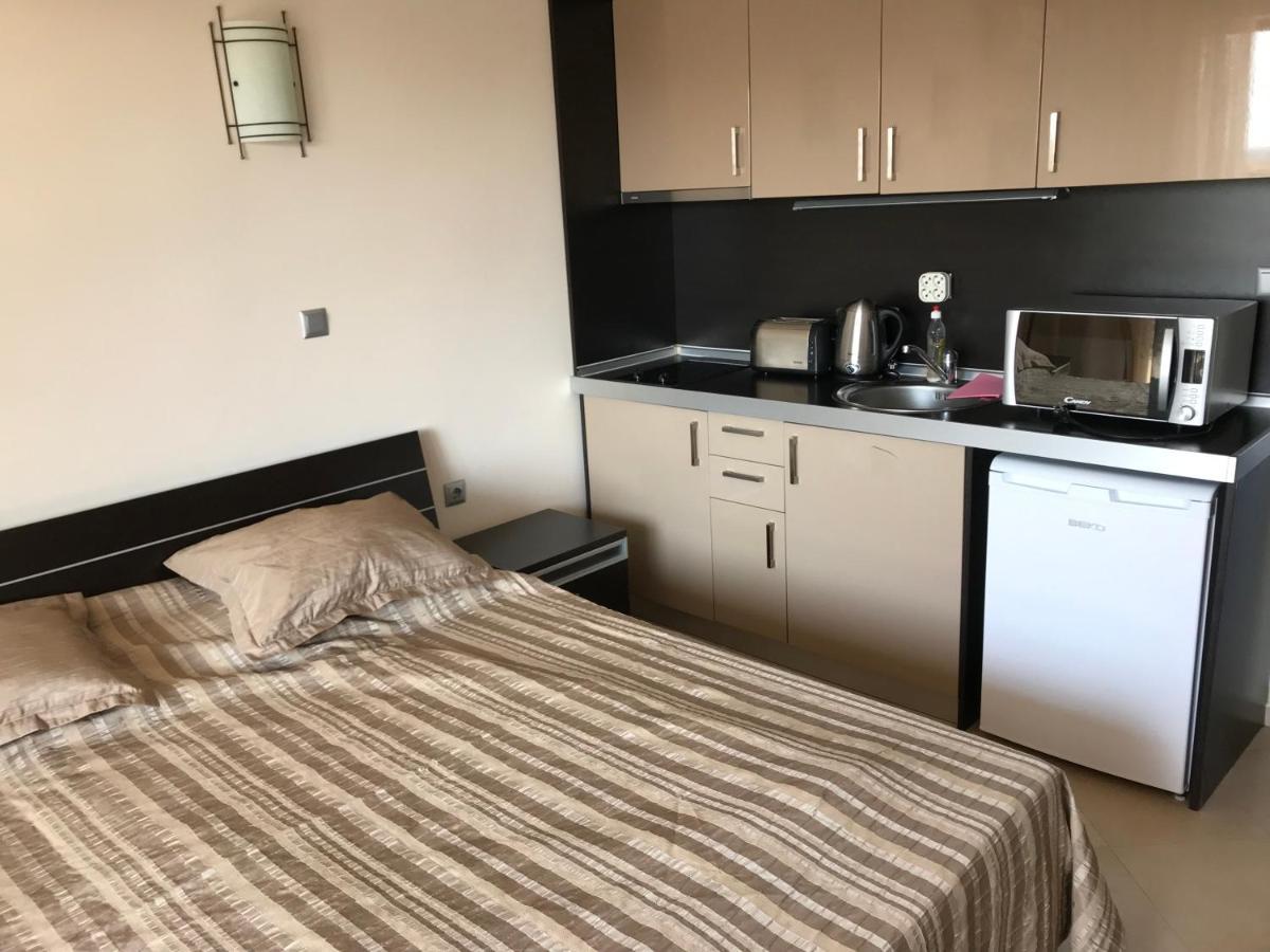 First Line Apartments Argo -Studio Room Front Sea View Lozenets Esterno foto